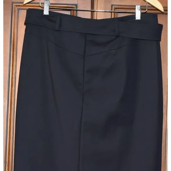 AKRIS Punto Pencil Straight Knee Length Black Stretch-Wool Skirt Size 12 Midi